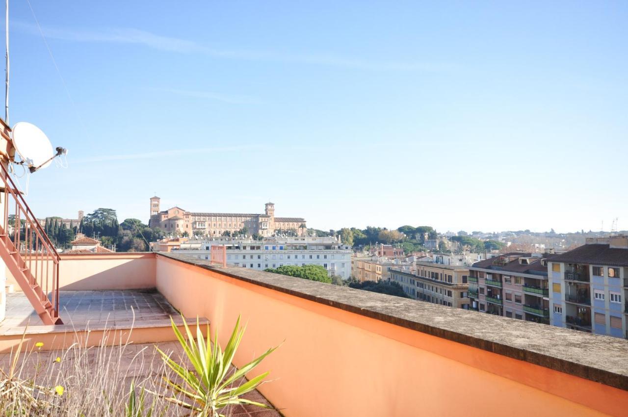 Penthouse With View Apartment Rome Exterior photo